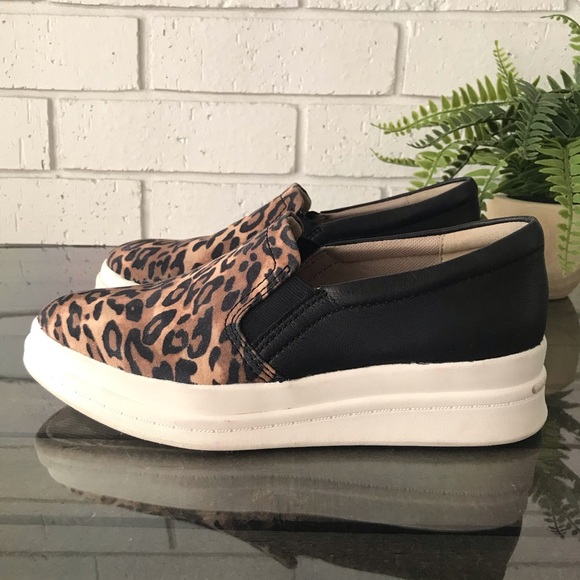 Naturalizer Yardley Cheetah Print Slip On Loafer Women's 7.5 WIDE - Picture 8 of 12